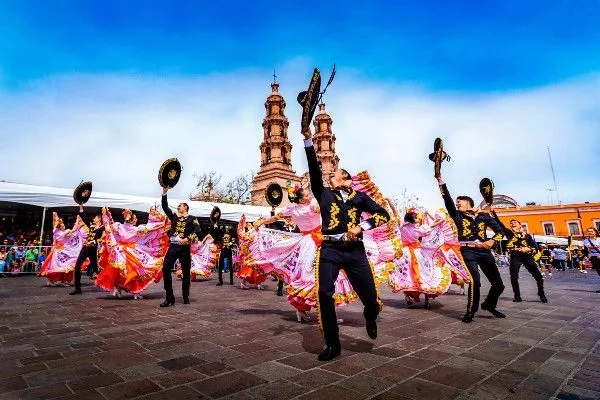 Lugares turísticos de Aguascalientes 10 la feria de san marcos aguascalientes