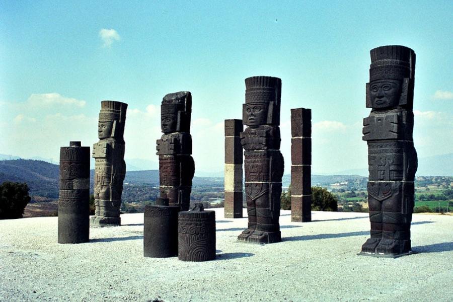 Las estatuas de Atlantes de Tula