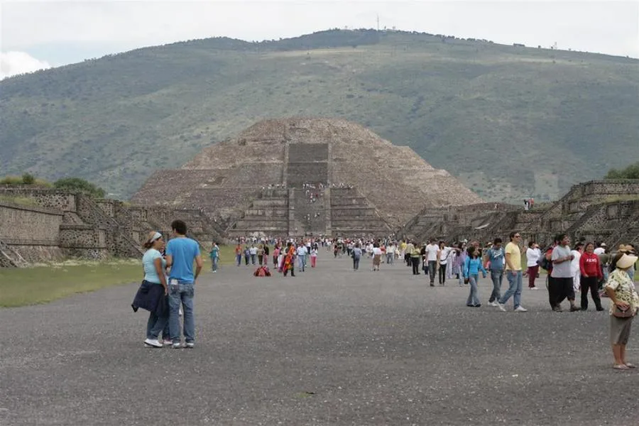 Zona arqueologica de Teotihuacan