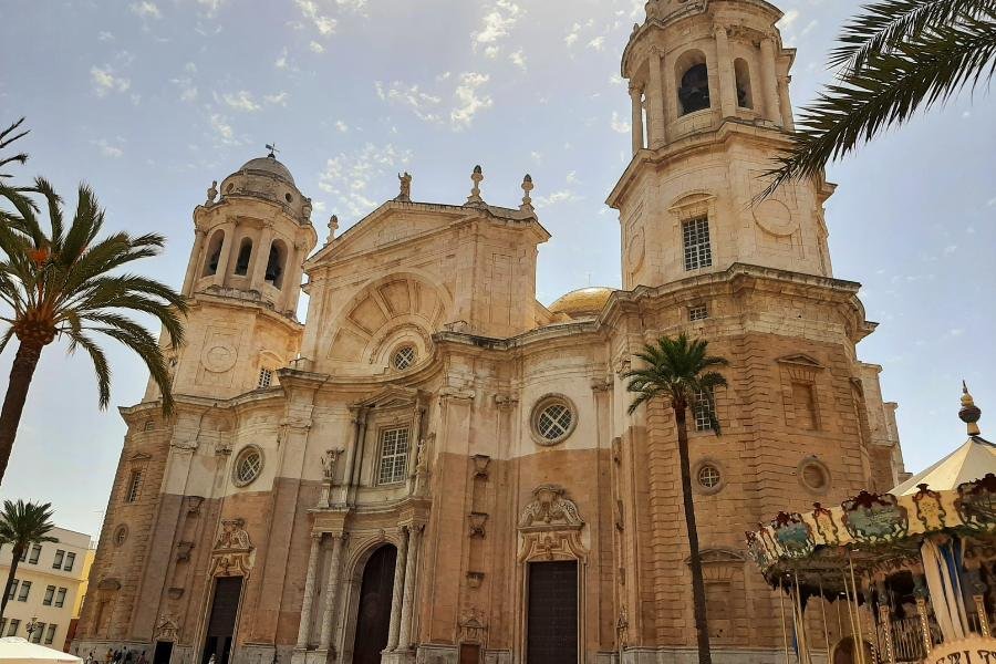 La Catedral Cadiz espana