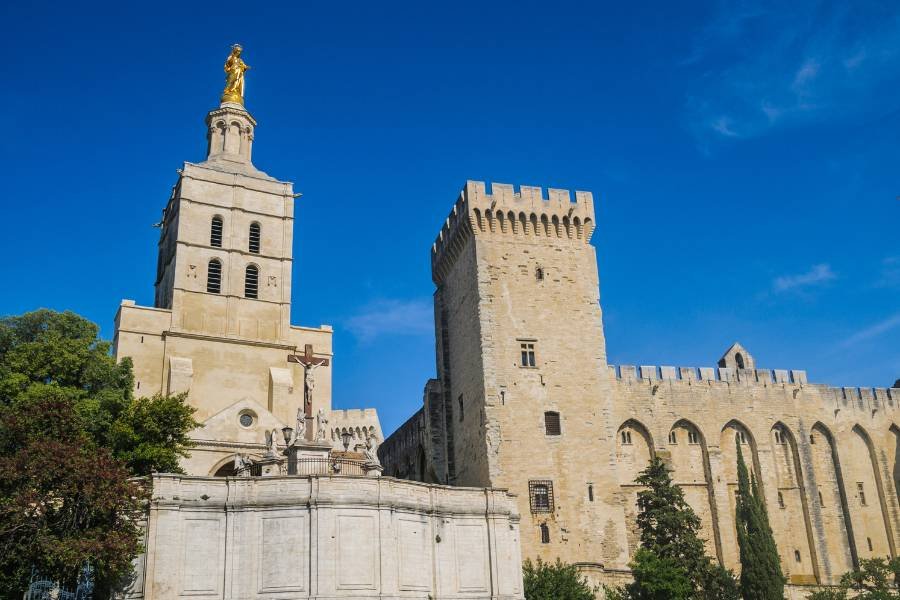 Catedral Notre Dame des Doms Avignon Francia