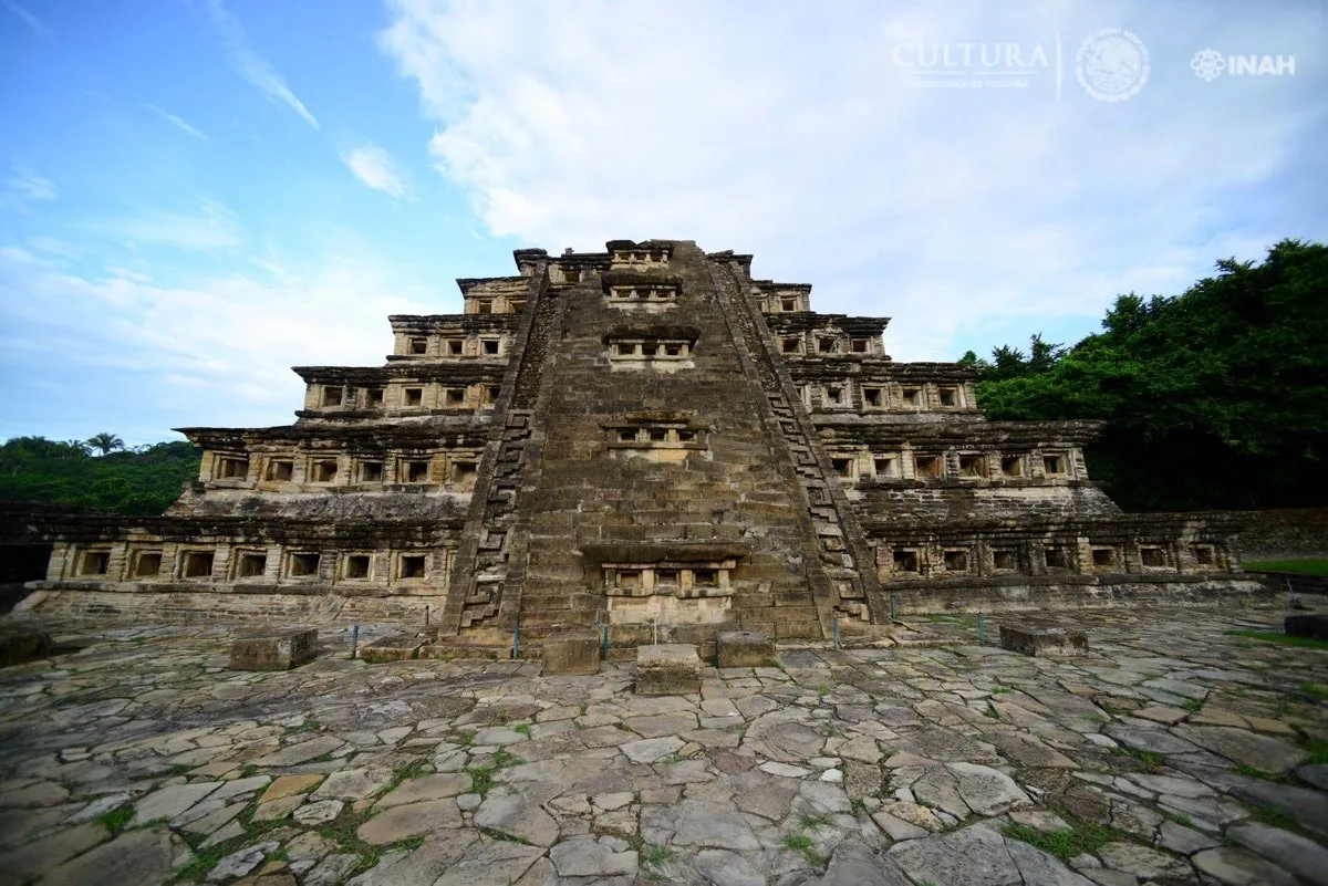 las ruinas de el tajin el sitio arqueologico mas visitado de veracruz
